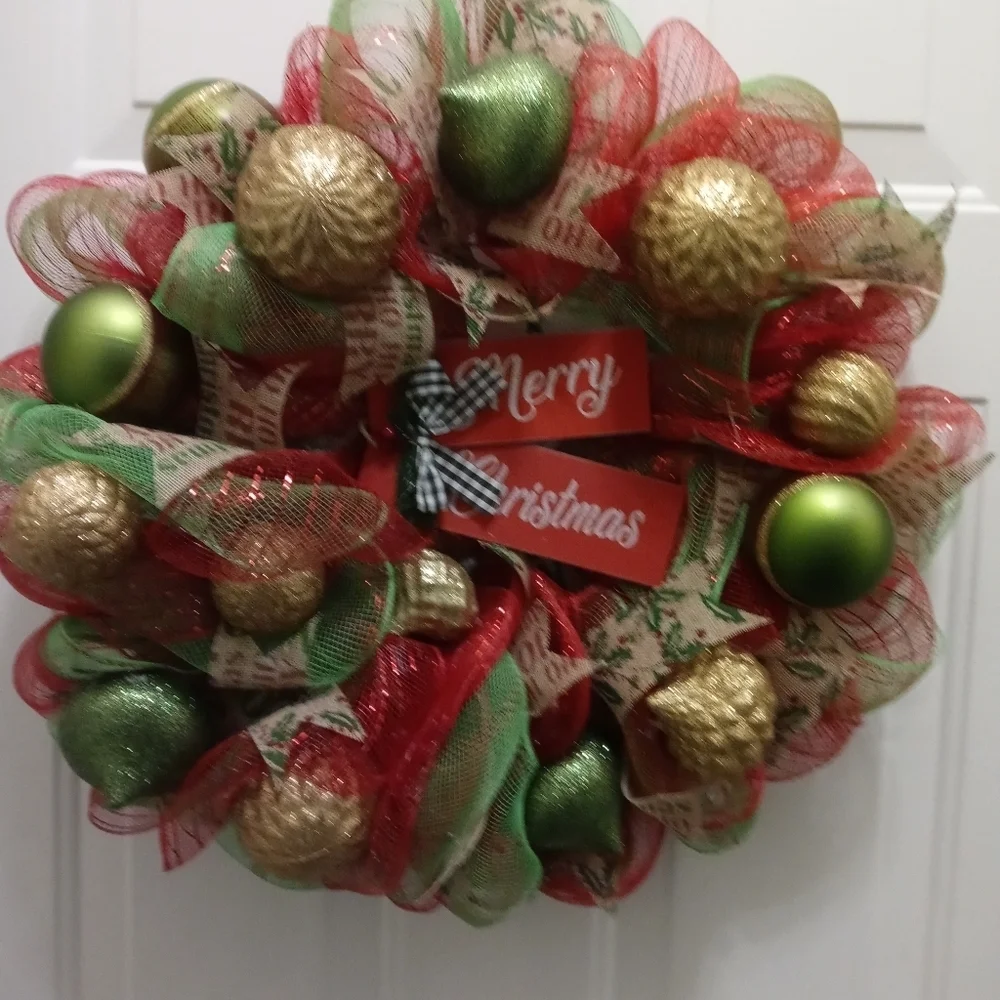Handmade 14 inch Christmas wreath